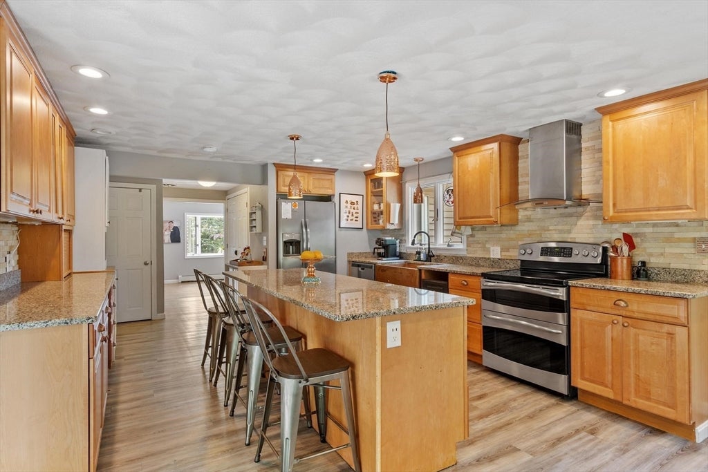 155 Winona St, Peabody, MA, 155 Winona St, Peabody, MA Photo #9
