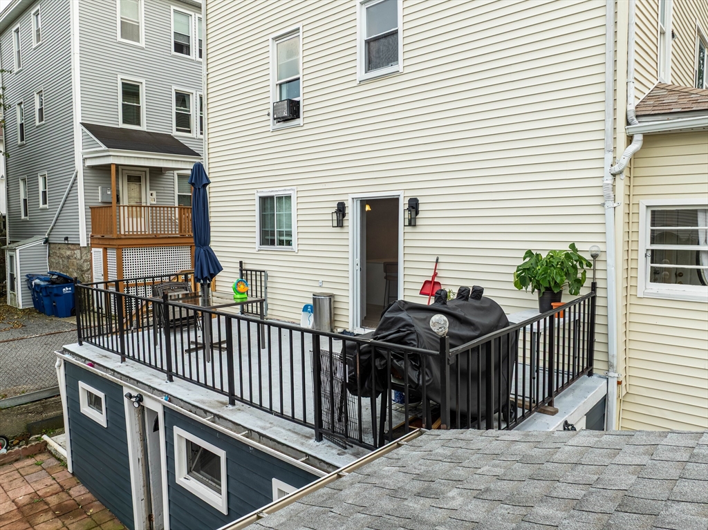 166 Bradford Ave