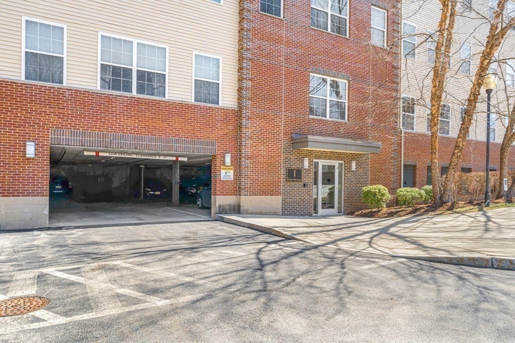 1 Powder Mill Square #107, Andover, MA, 1 Powder Mill Square #107, Andover, MA Photo #28