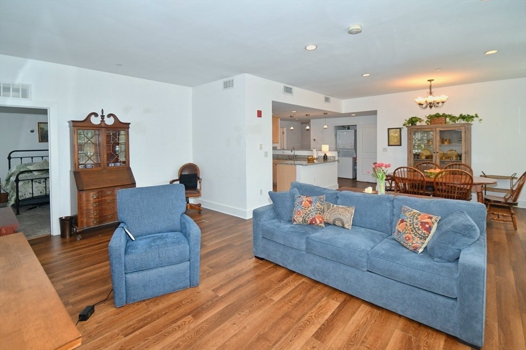1 Powder Mill Square #107, Andover, MA, 1 Powder Mill Square #107, Andover, MA Photo #9