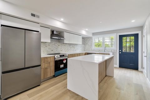 192 Main St D Medway MA 02053