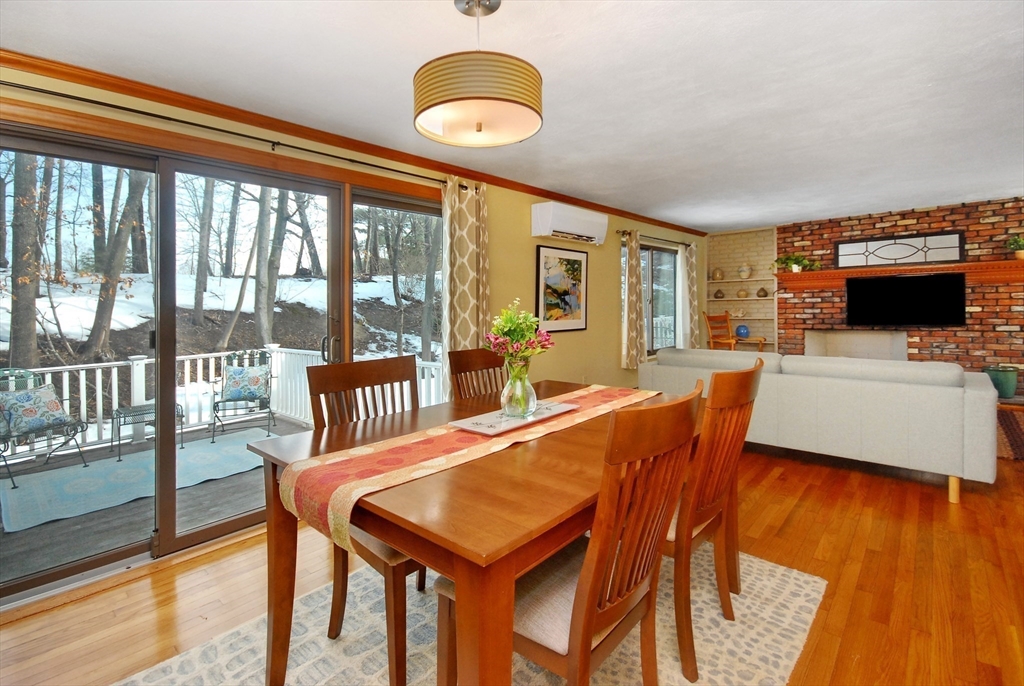 51 Staffordshire Ln 51