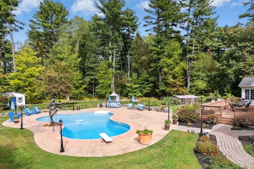 25 Valley View Drive