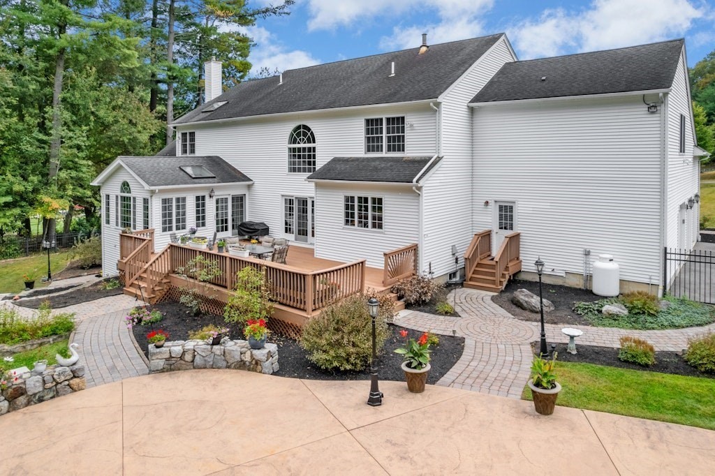 25 Valley View Drive