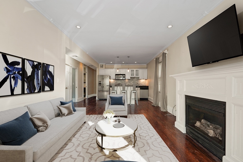 444 E 8th St. 1