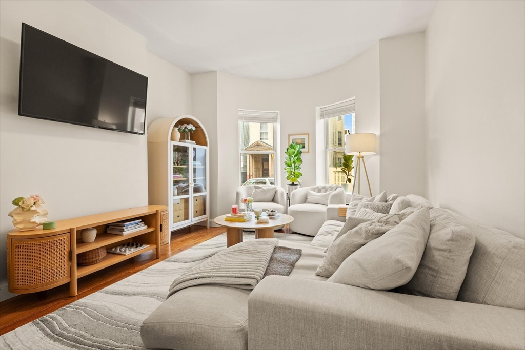 145 N St #1, Boston, MA Photo #3