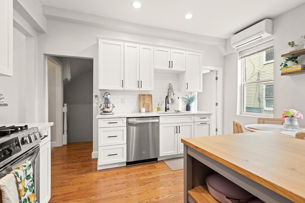 145 N St #1, Boston, MA Photo #9