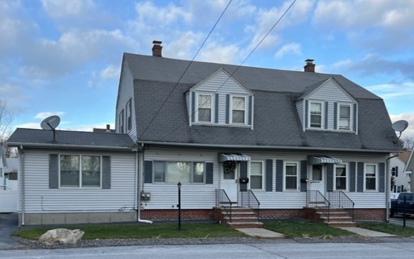Click for 33 Alder St #B, Dracut, MA slideshow Click for 33 Alder St #B, Dracut, MA slideshow