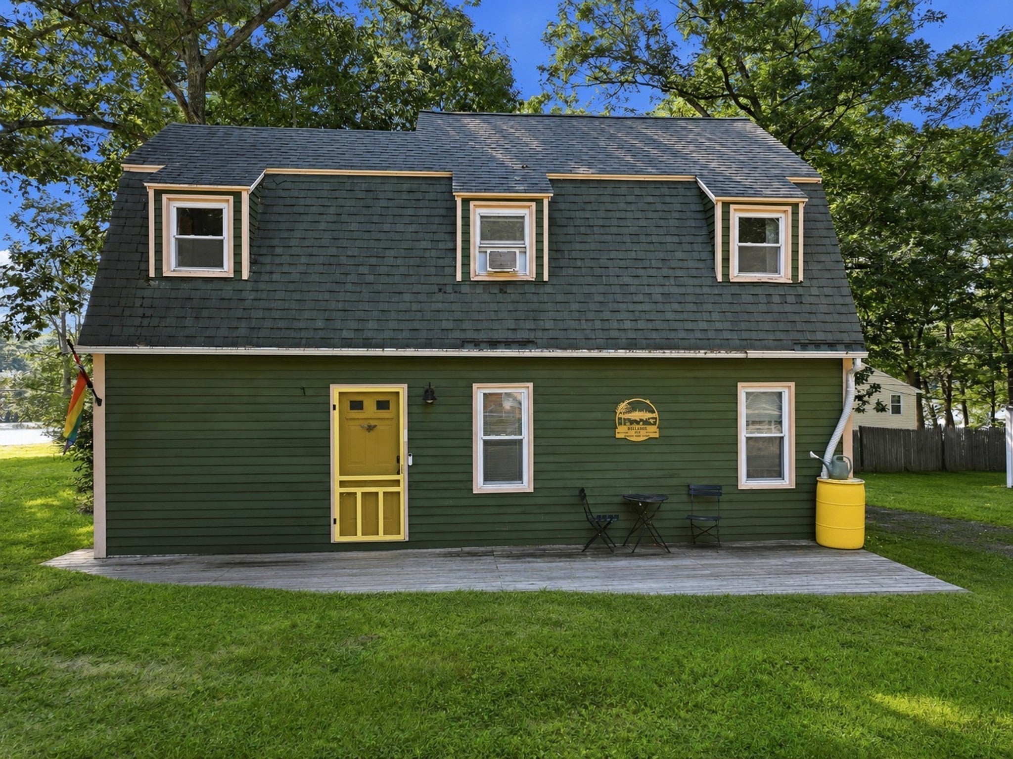Photo of 24 Briarcliff Ln, Spencer, MA