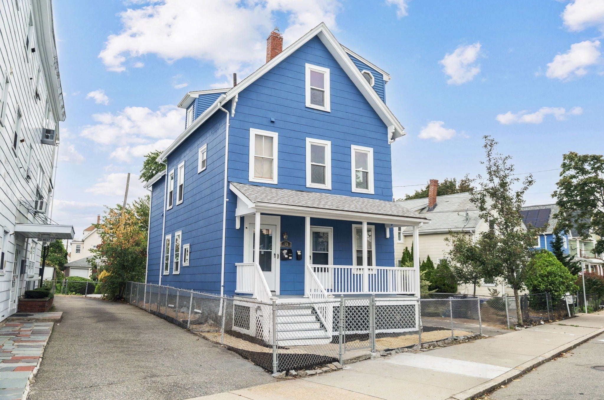 Photo of 73 West St, Malden, MA
