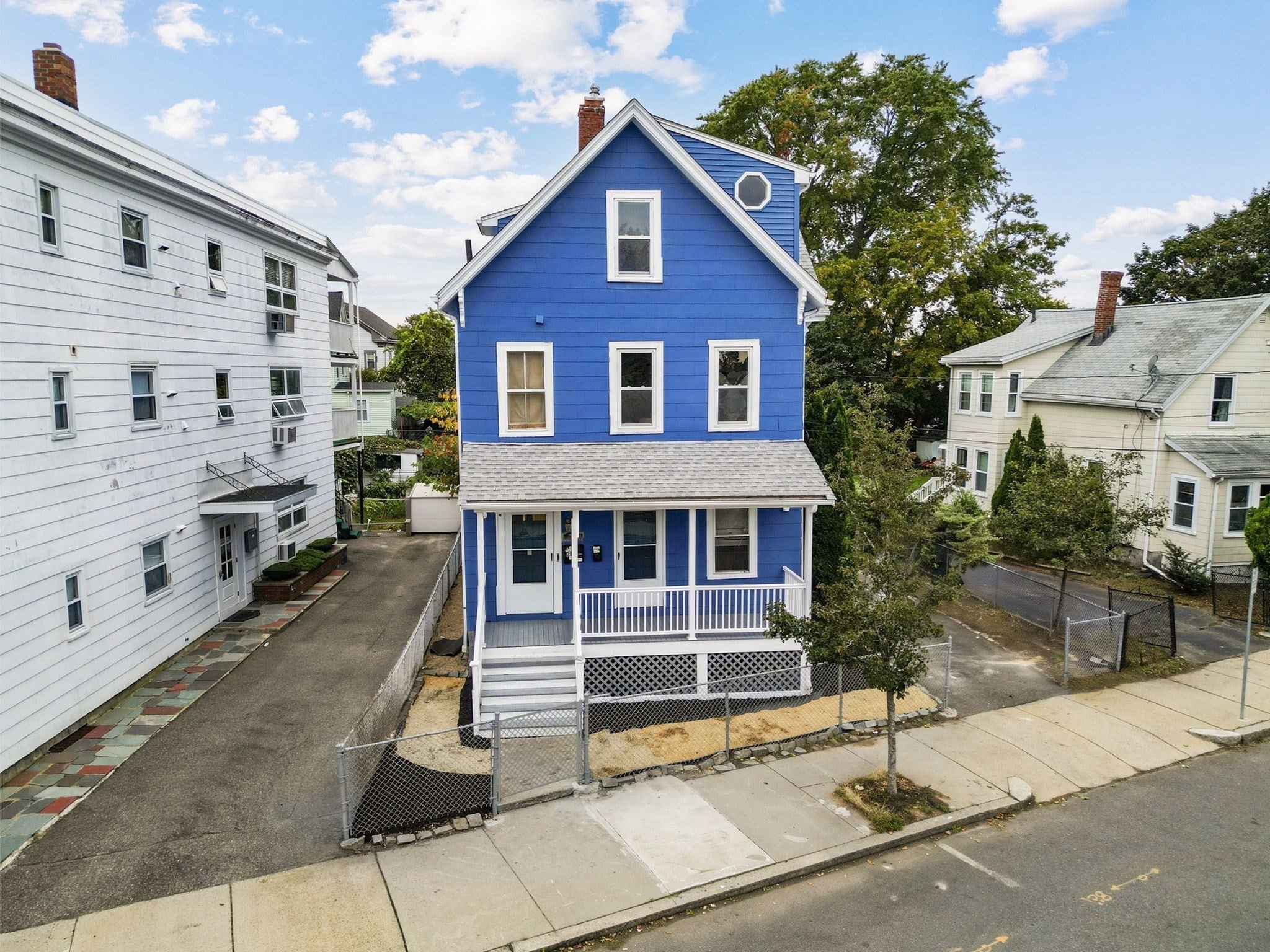 73 West St