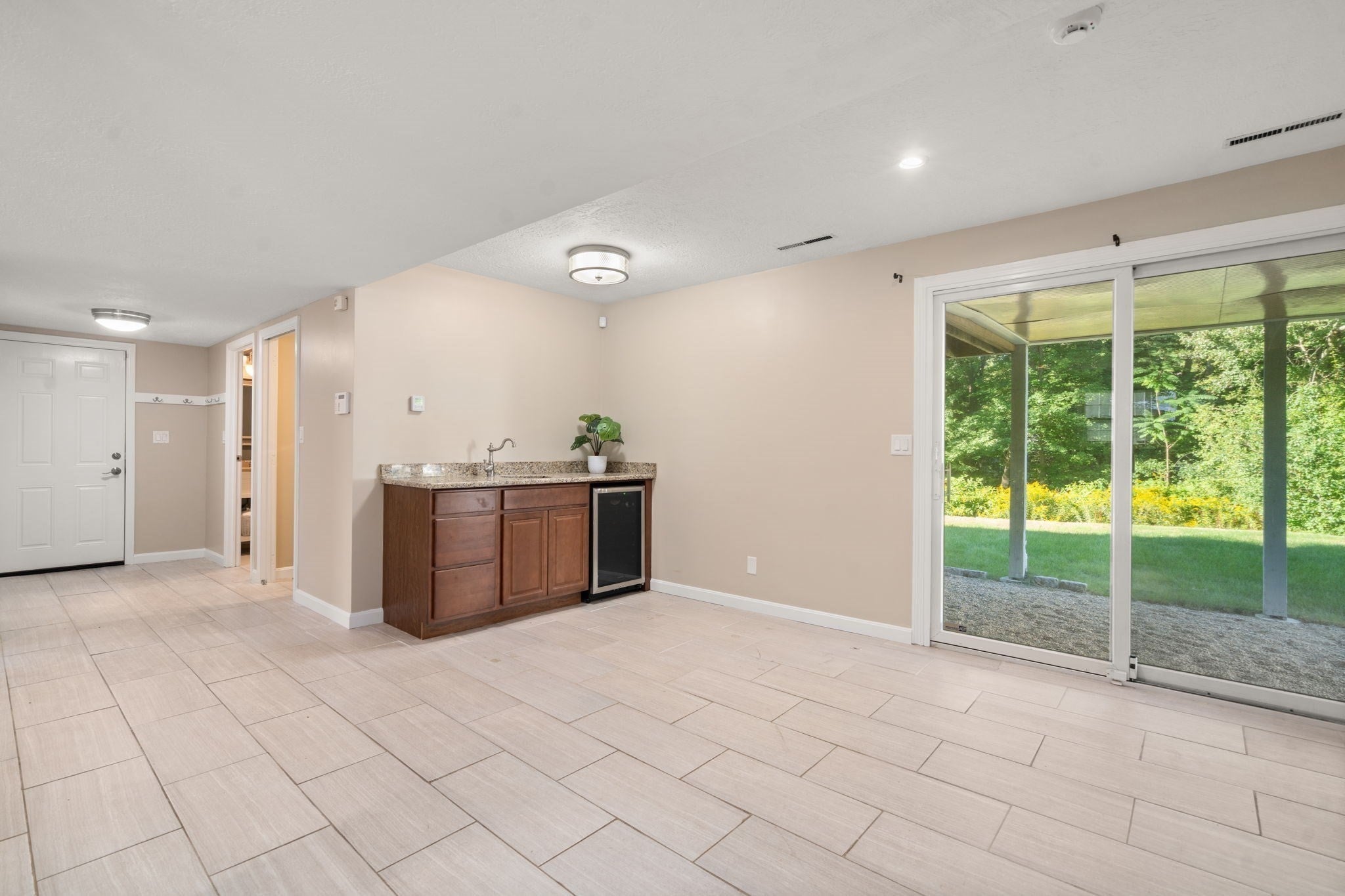 16 Bacon Rd, Framingham, MA, 16 Bacon Rd, Framingham, MA Photo #30