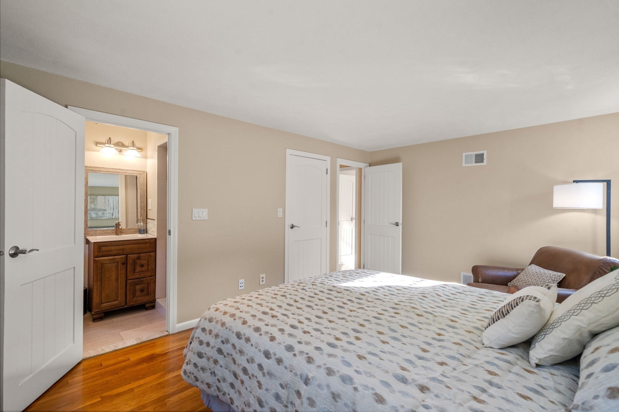 16 Bacon Rd, Framingham, MA, 16 Bacon Rd, Framingham, MA Photo #16