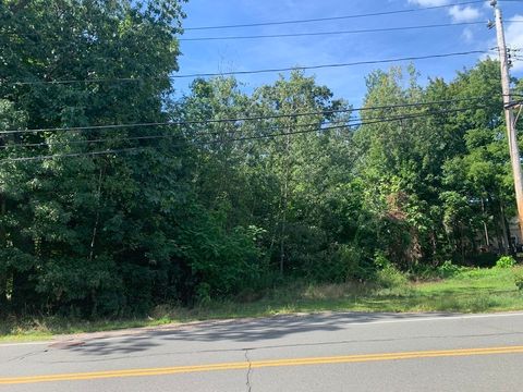 141 Point Grove Road Southwick MA 01077