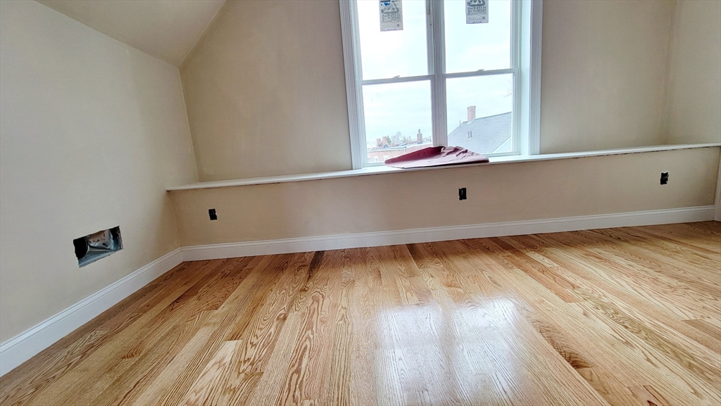 64 Waverly ST #1, Boston, MA Photo #6