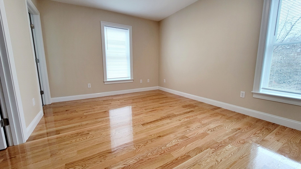 64 Waverly ST #1, Boston, MA Photo #11