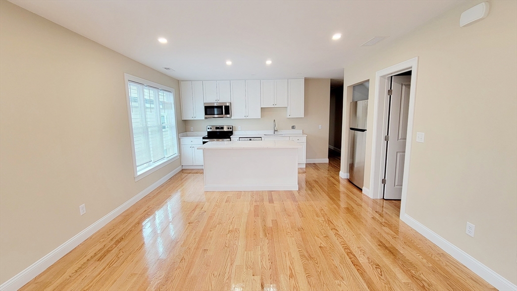 64 Waverly ST #1, Boston, MA Photo #10