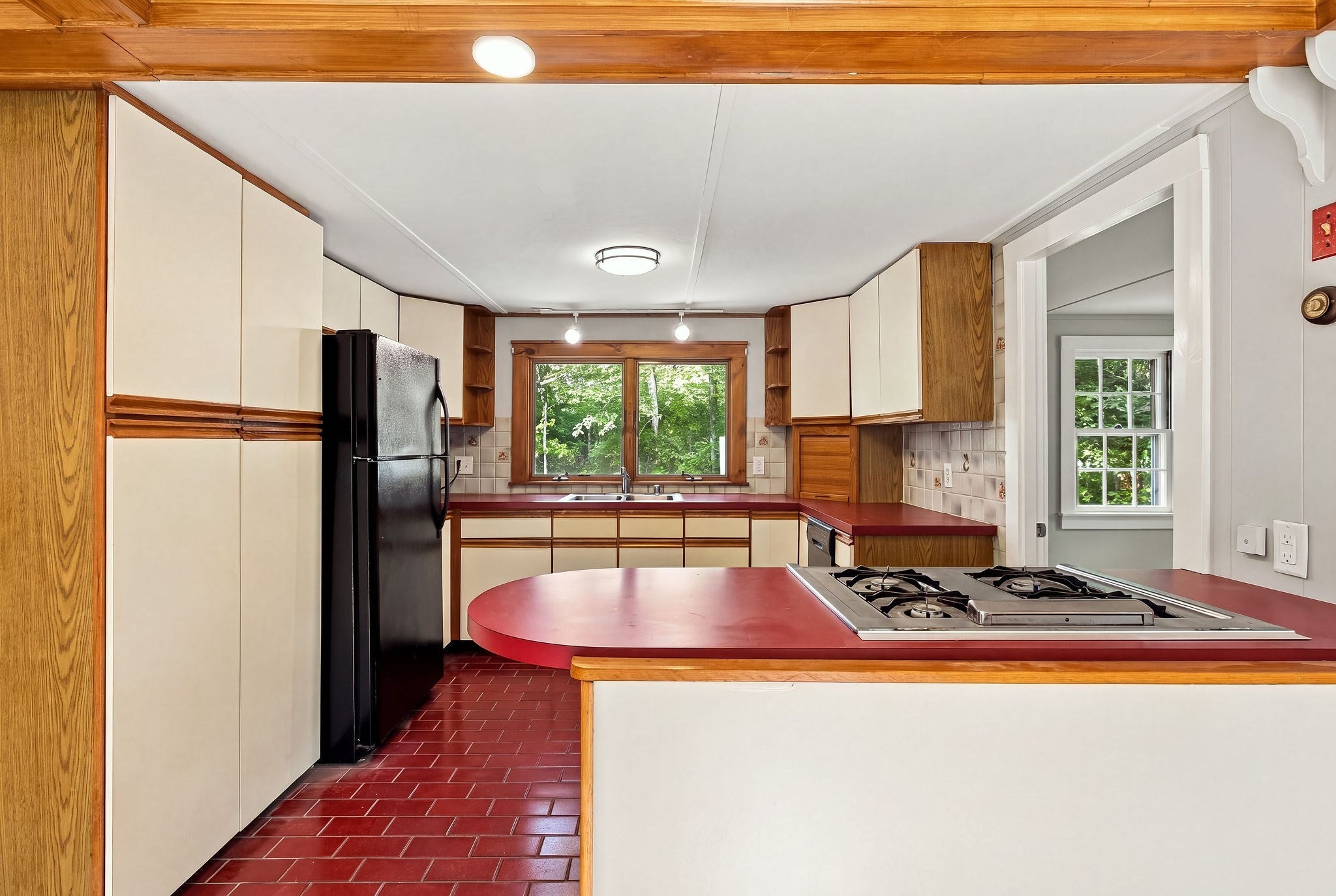 16 Lakeside Dr, Barnstable, MA, 16 Lakeside Dr, Barnstable, MA Photo #26