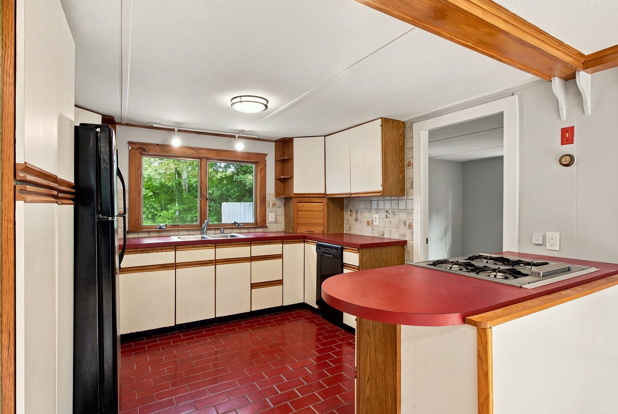 16 Lakeside Dr, Barnstable, MA, 16 Lakeside Dr, Barnstable, MA Photo #27