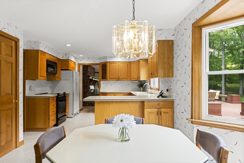 48 Bradfield Drive