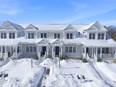 Photo of 184 Main St #3, Acton, MA 01720 (MLS # 73482827)