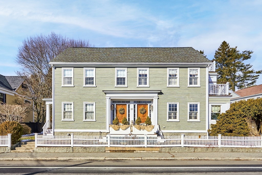 23 Bridge St B