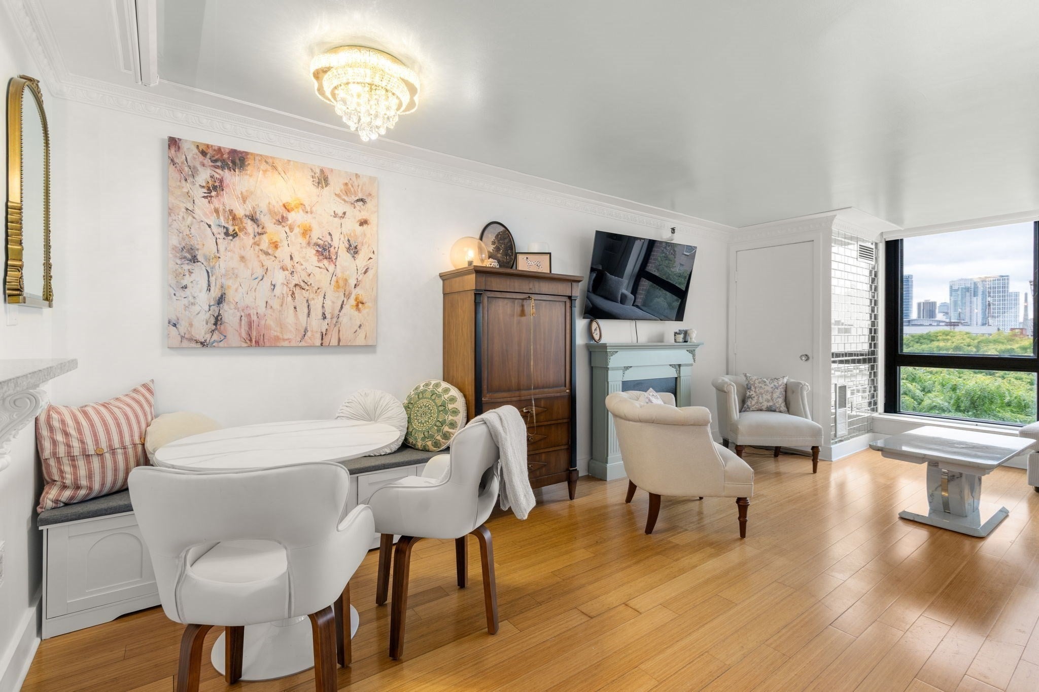 42 8th Street 1519