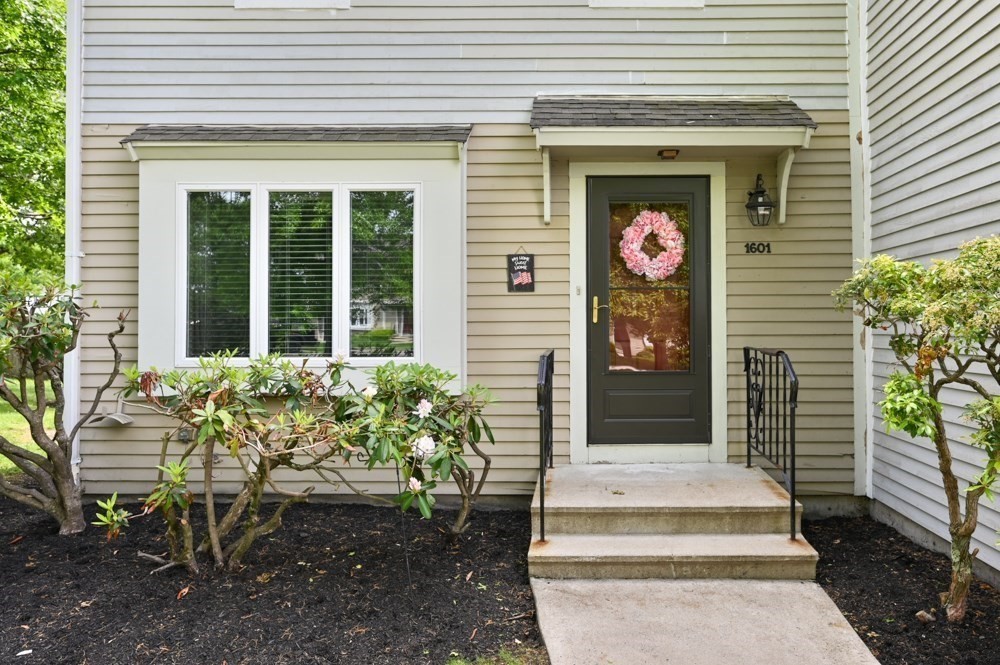 1601 Lewis O Gray Dr 1601