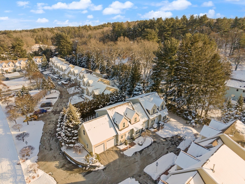 725 Boston Post Rd 12