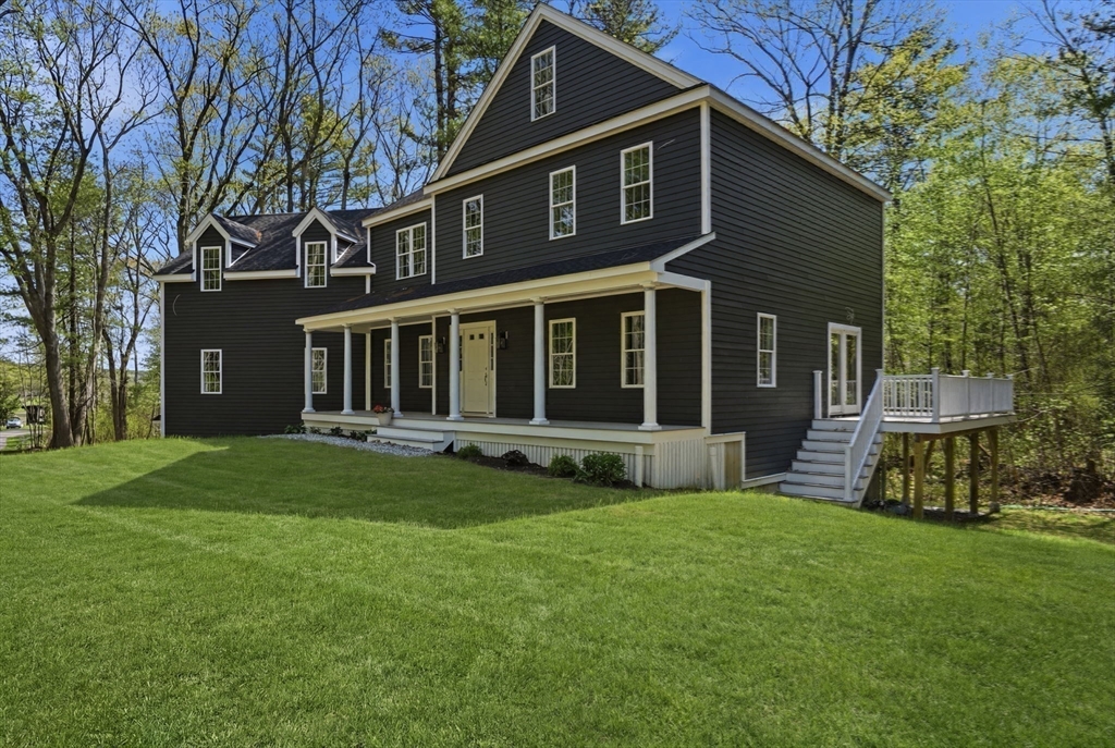 95 Stony Brook Lane