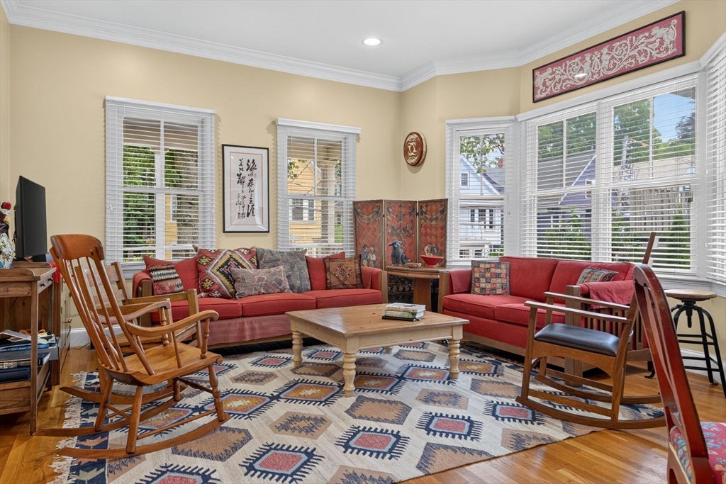 33 Sedgwick Street 33