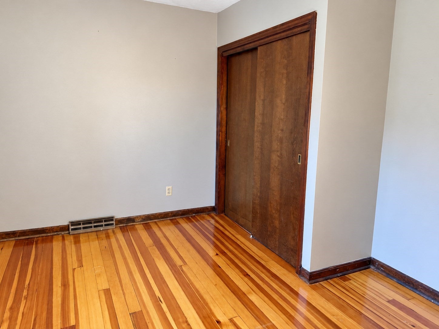 18 Brownell St, Ludlow, MA, 18 Brownell St, Ludlow, MA Photo #39