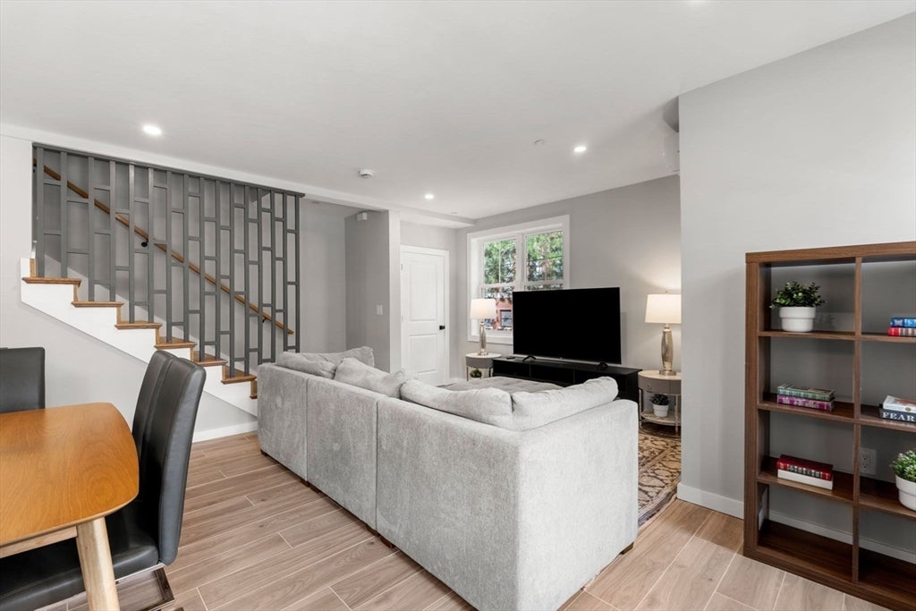 59 Perrin St, Boston, MA, 59 Perrin St, Boston, MA Photo #24