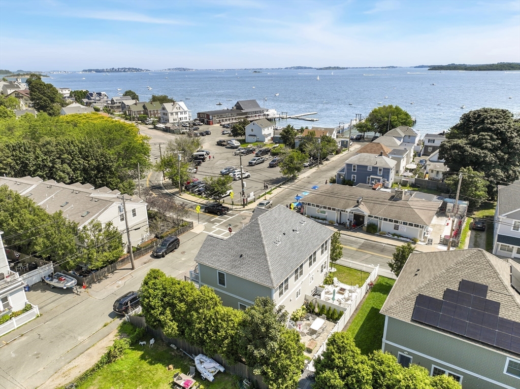 103 Bay View Ave 103