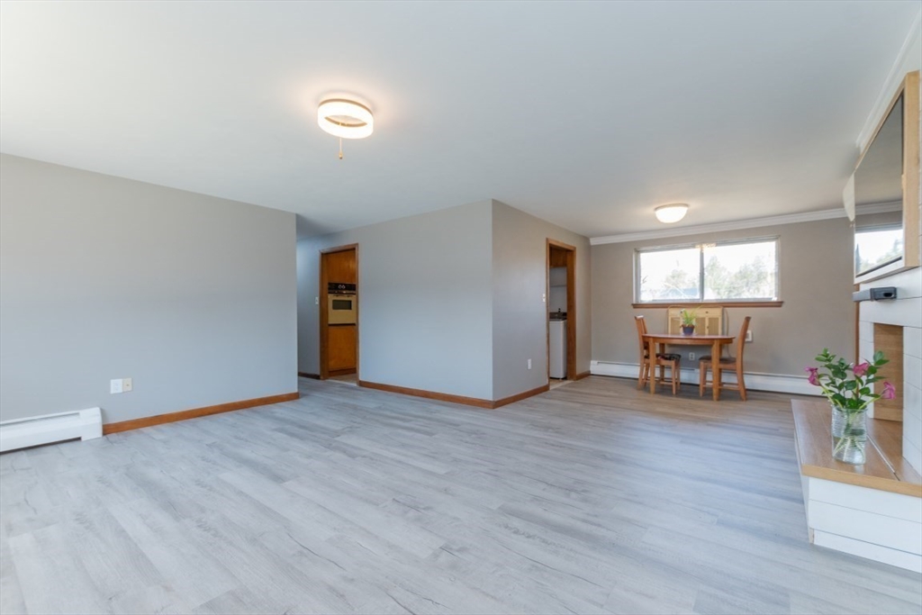20 Amory Ave