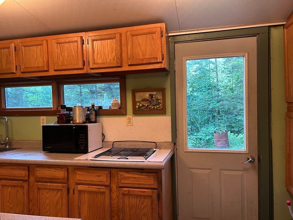 26 Bear Hill Rd, Hinsdale, MA Photo #22