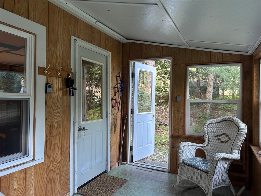 26 Bear Hill Rd, Hinsdale, MA Photo #2