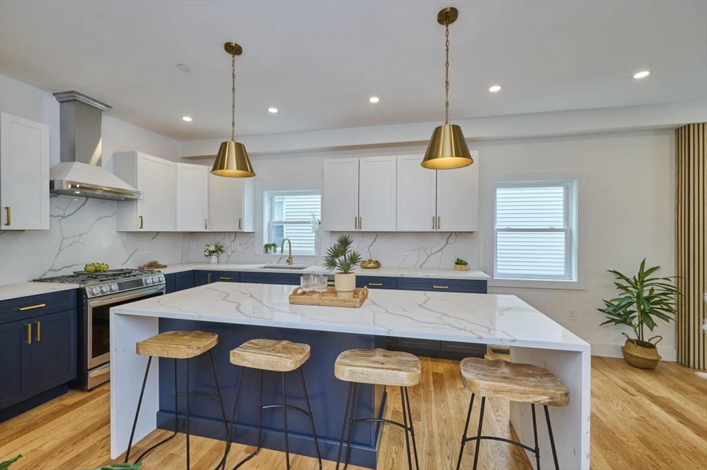 18 Belknap St 3
