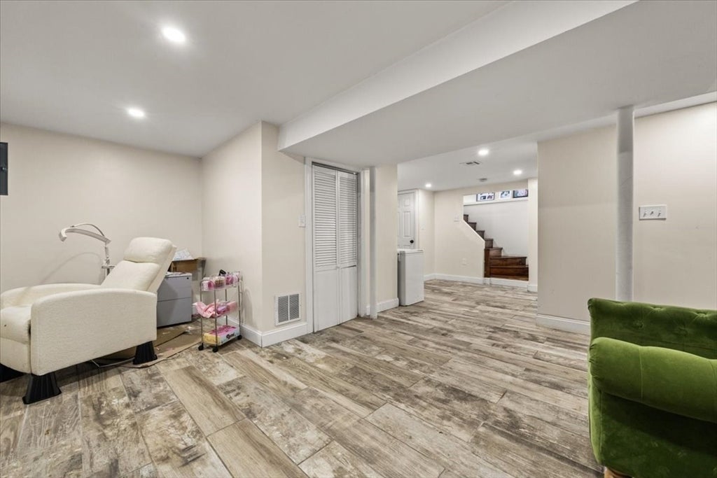 131 Longwood Ave, Brockton, MA, 131 Longwood Ave, Brockton, MA Photo #26