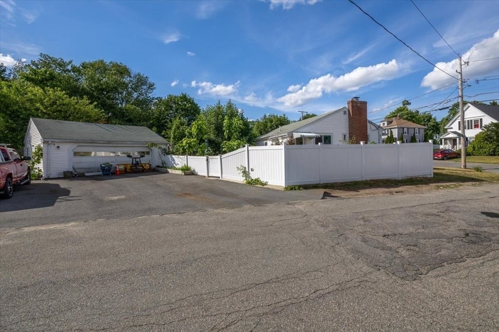 131 Longwood Ave, Brockton, MA, 131 Longwood Ave, Brockton, MA Photo #37