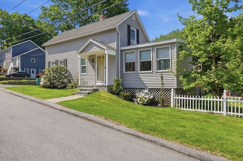 Photo of 31 Houghton Street, Woburn, MA 01801 (MLS # 73522129)