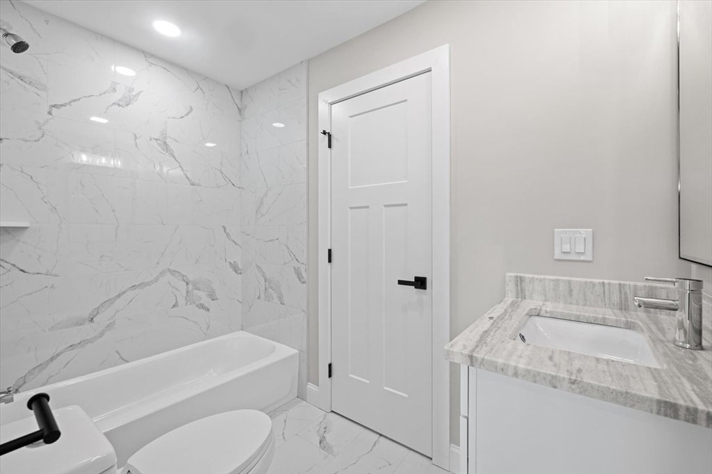 10 Falcon Drive, Shrewsbury, MA, 10 Falcon Drive, Shrewsbury, MA Photo #25