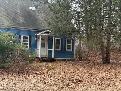 Photo of 10 Sycamore Rd, Wrentham, MA 02093 (MLS # 73494230)