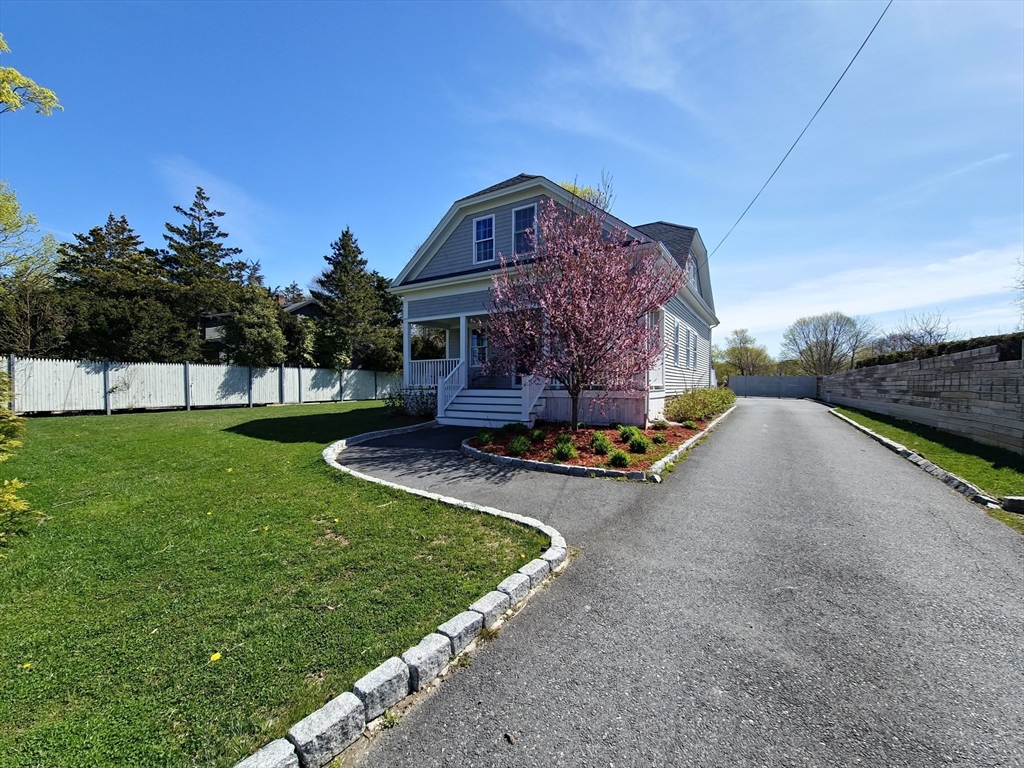 23 Old Barnstable Rd