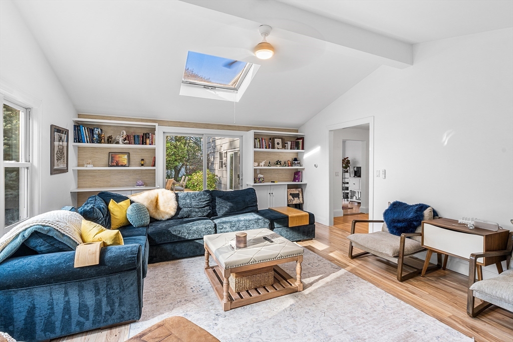14 Francine Rd