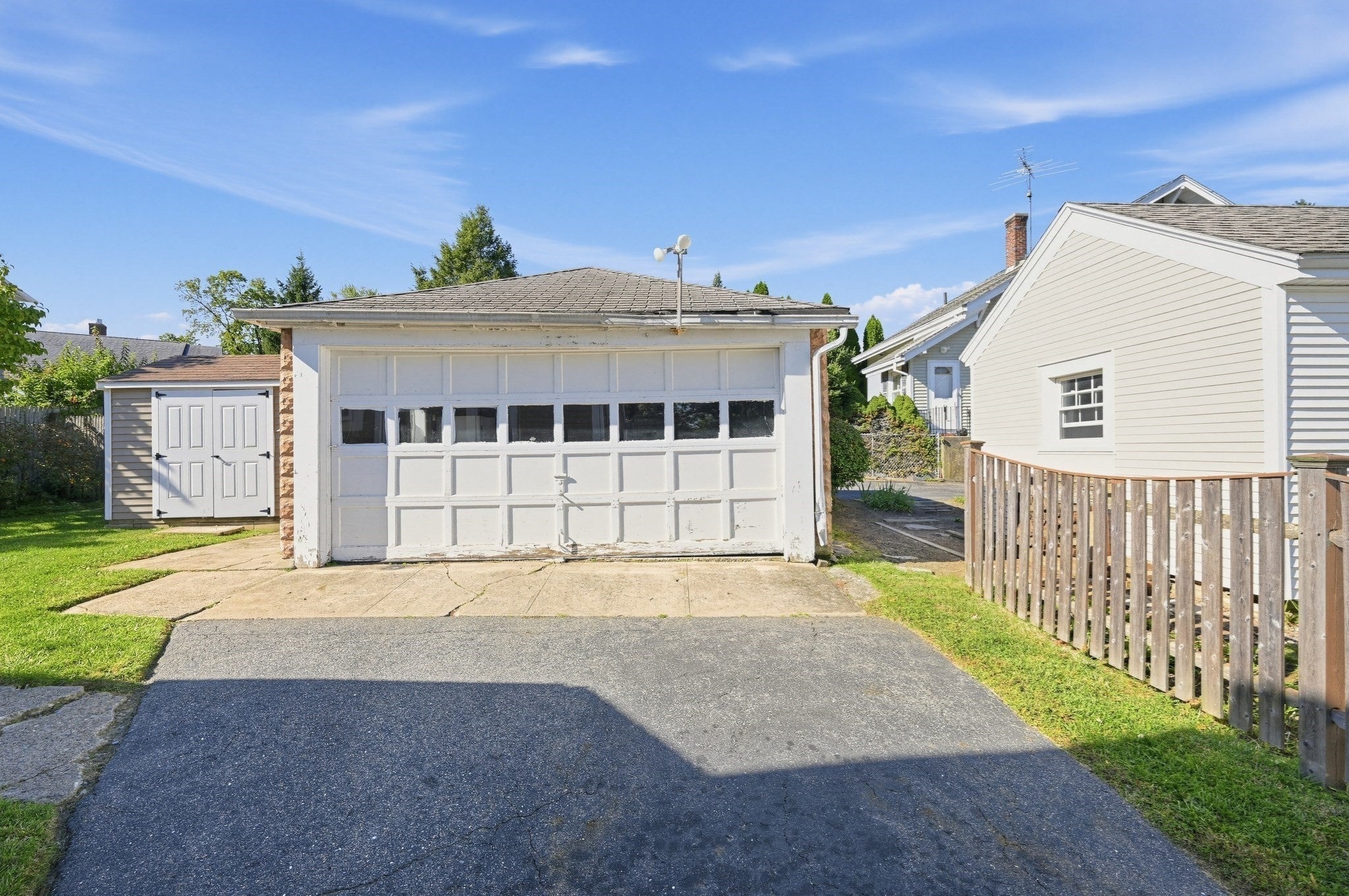 85 Quinapoxet Ln, Worcester, MA, 85 Quinapoxet Ln, Worcester, MA Photo #24