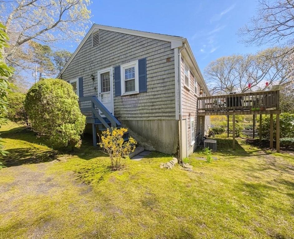 7 Linnell Ln, Yarmouth, MA Photo #7
