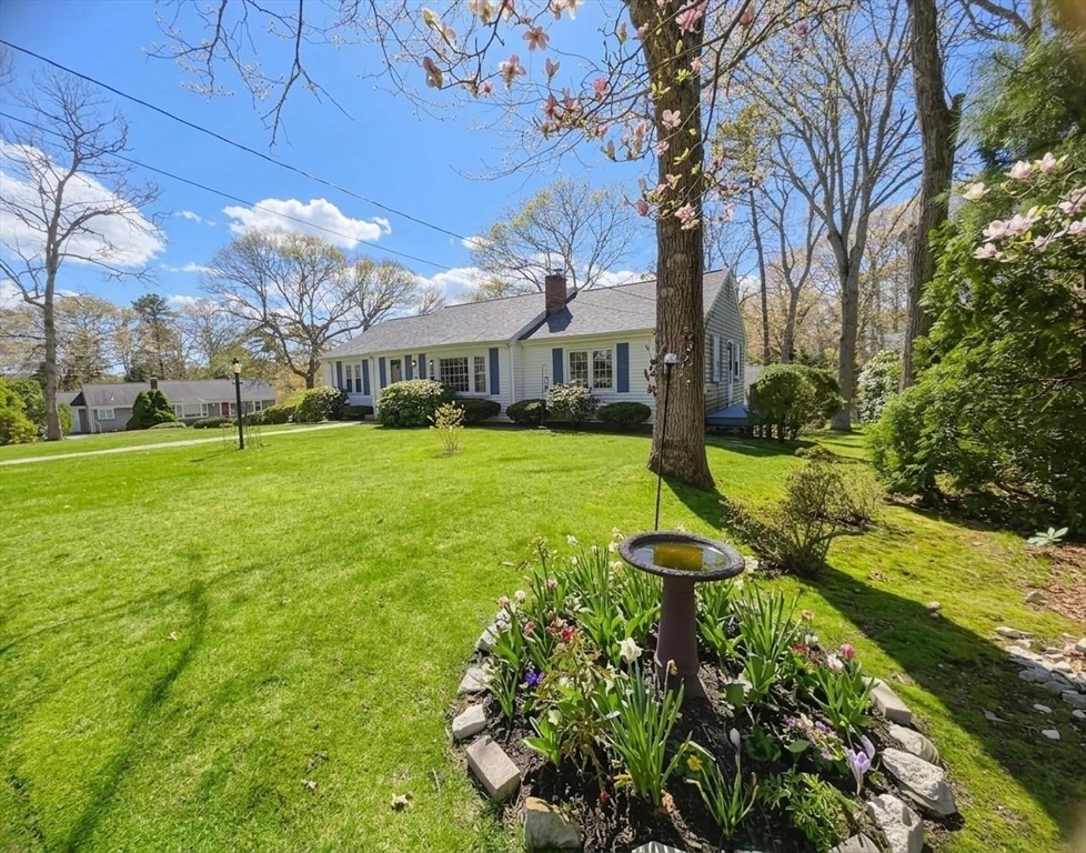 7 Linnell Ln, Yarmouth, MA Photo #5