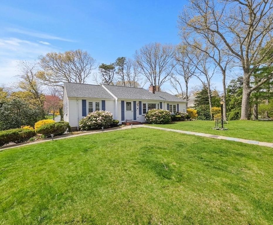 7 Linnell Ln, Yarmouth, MA Photo #3