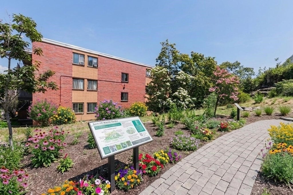 400 Savin Hill Ave #16, Boston, MA Photo #12